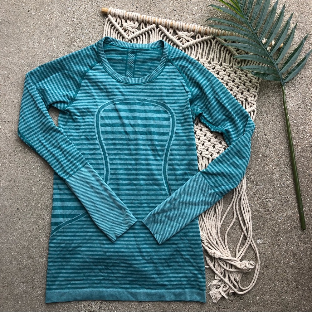 Lululemon Run Swiftly Long Sleeve Top Size 8 - Striped Teal